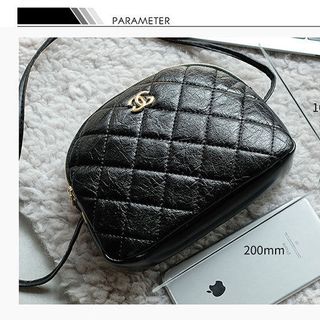 Túi đeo chéo Chanel Lingge TX20
