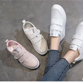 Giày nữ năng động 68164