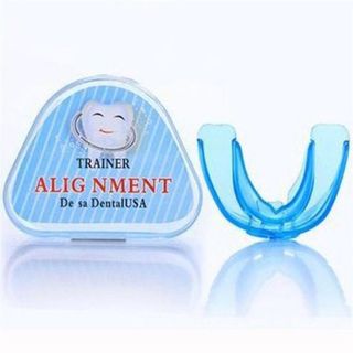 Dụng Cụ Niềng Răng Tại Nhà