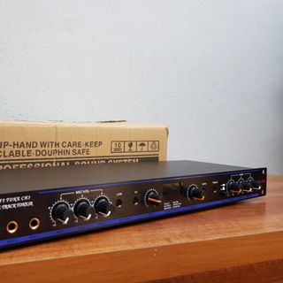 vang karaoke dbx dsp100