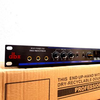 vang karaoke dbx dsp100