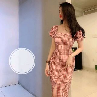 đầm caro cổ vuông