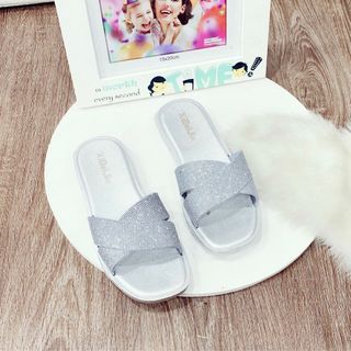 Dép quai chéo kim tuyến