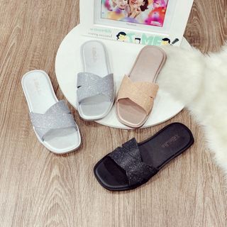 Dép quai chéo kim tuyến