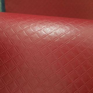 Giấy giả da đỏ bọc đô