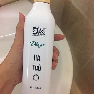 Dầu Gội Hà Thủ Ô Chai Lớn