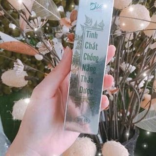 Kem Chống Nắng Thảo Dược