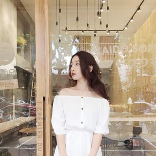 đầm trễ vai 2 màu trắng vàng siêu xinh