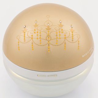 Máy lọc không khí kháng khuẩn khử mùi Magic Ball Chandelier Antibac2K