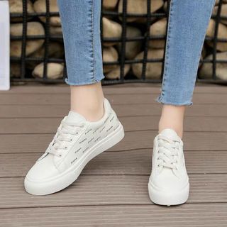 Giày bata nữ đon giản