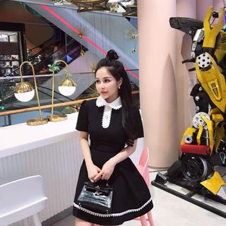 ĐẦM TIỂU THƯ TAY NGẮN PHỐI REN