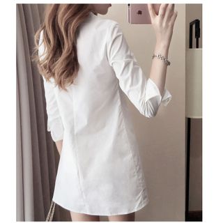 Đầm suông sơ mi trắng nhẹ nhàng xuống phố cá tính 131