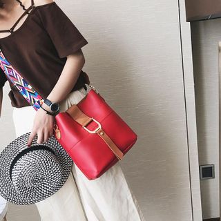 túi da rộng dậy quai đẹp