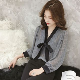 Áo voan phôm rộng siêu mõng tôn eo nơ cuột ở ngực dễ thương 104