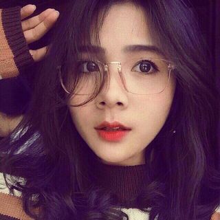 Mắt kinh cận ngố