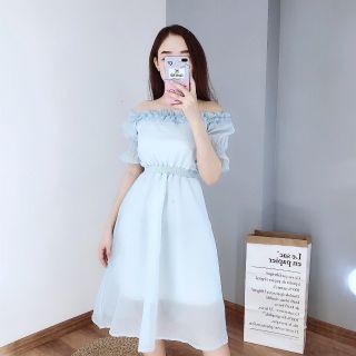 đầm trễ vai 2 màu trắng xanh siêu xinh
