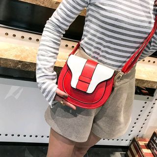 túi da hình bầu dục