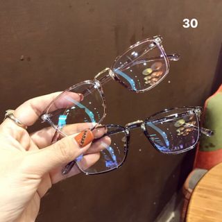 Mắt kinh ngố