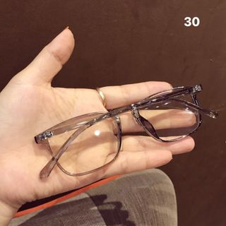 Mắt kinh ngố