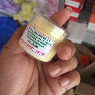 Kem kích trắng