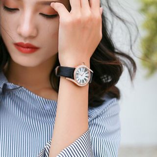 Đồng hồ nữ GUOU 8189