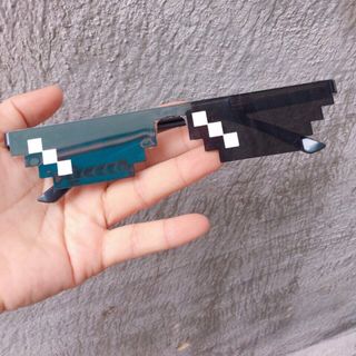 Mắt kinh độc lạ