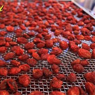 Dâu tây sấy dẻo