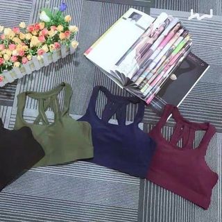 Áo tập 3 lỗ chéo ngược