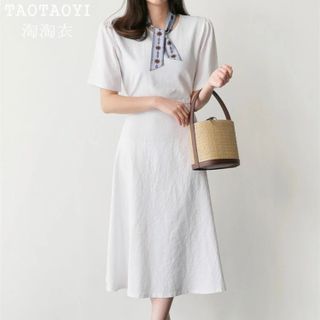 ĐẦM CỔ TRÒN KÈM DÂY BUỘC EO SANG TRỌNG
