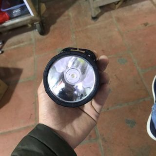 Đèn pin đội đầu đèn led siêu sáng