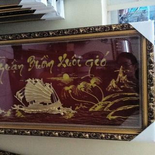 tranh nhung đỏ và nhung đen