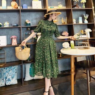 đầm hoa xanh mùa hè