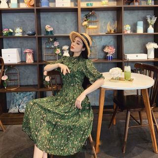 đầm hoa xanh mùa hè