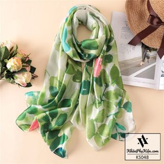 Khăn Choàng Cổ Lụa Phối Họa Tiết Lá Điểm Hoa Đỏ Nền Trắng - Silk - 180x90cm - Mã KS048 giá sỉ