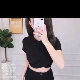 Croptop xoắn eo