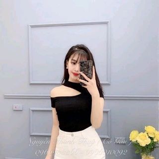 Áo hở vai cực sinh