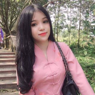 Mẫu đồ đi chùa bà lai màu hồng baby