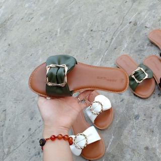 Dép nữ
