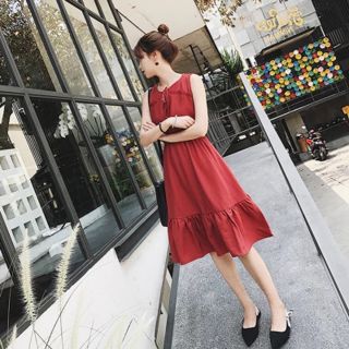 đầm bèo sát nách tùng xòe