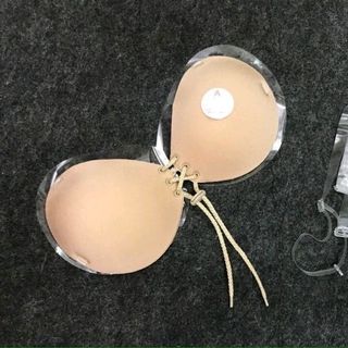 AVI44-Áo dán nâng ngực cúp tròn mút dày 3cm dây rút có dây trong