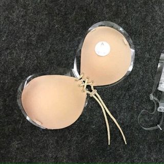 AVI44-Áo dán nâng ngực cúp tròn mút dày 3cm dây rút có dây trong