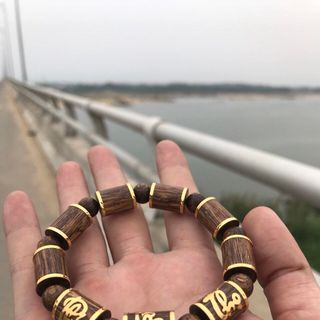 Trầm hương thiên nhiên mạ vàng 18k