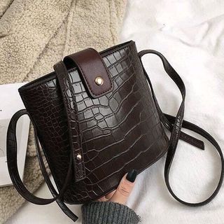 TÚI DA RẮN HOT ĐIÊN ĐẢO