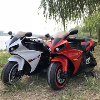 Xe máy điện em YAMAHA R1
