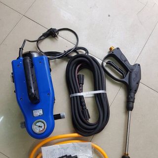 máy rửa xe Hippo 2000W