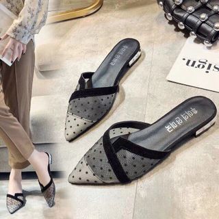 Dép dục lưới