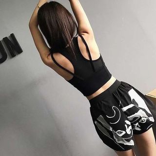 Áo tập 3 lỗ phối 2 dây vai