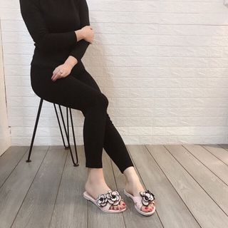 Dép quai ngang hoa cute