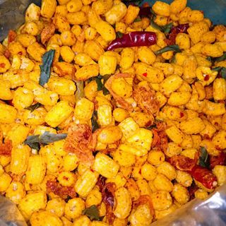 Nui sấy bò lá chanh