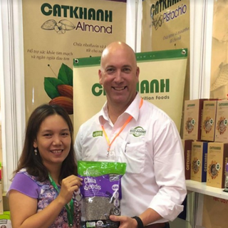 Hạt chia Absolute Organic Eco Farm Úc 1kg - HSD 6/2020 Giấy tờ đầy đủ